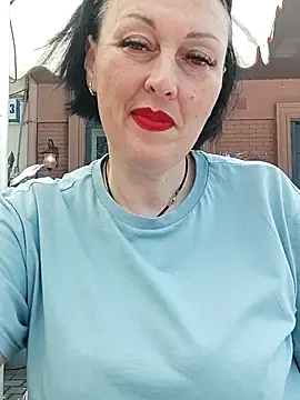 Snapshot of HelgaDennis chatting on August 2026 08:35:01 AM HelgaDennis online show from August 2026 08:35:01 AM