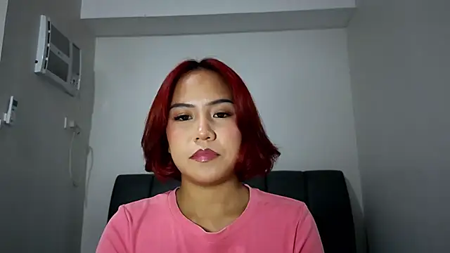 Snapshot of misscutee chatting on May 2026 01:06:01 PM misscutee online show from May 2026 01:06:01 PM