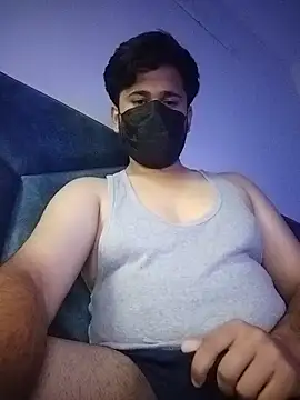 Snapshot of Small_dick_069 chatting on June 2026 06:31:01 PM Small dick 069 online show from June 2026 06:31:01 PM