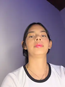 evelyn ks online show from March 2026 05:12:01 PM