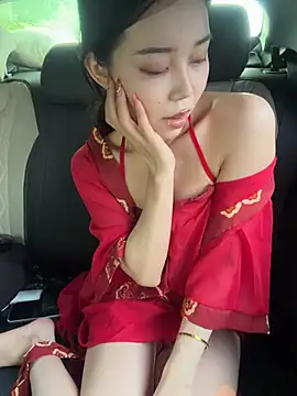 Snapshot of kiki-chloe chatting on April 2026 07:25:02 AM kiki-chloe online show from April 2026 07:25:02 AM