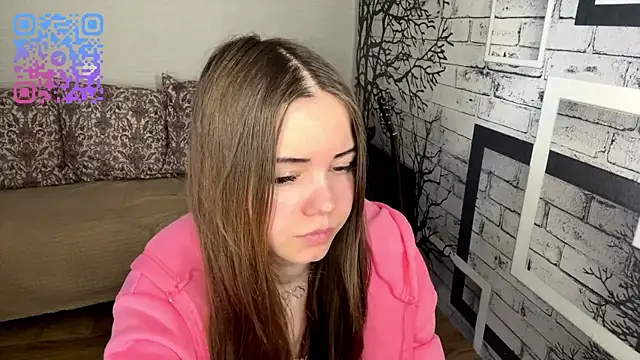 Snapshot of ElmiraDabato chatting on May 2026 04:30:01 AM ElmiraDabato online show from May 2026 04:30:01 AM