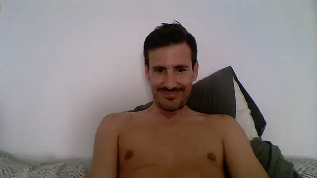 Saori K online show from July 2026 10:43:01 AM