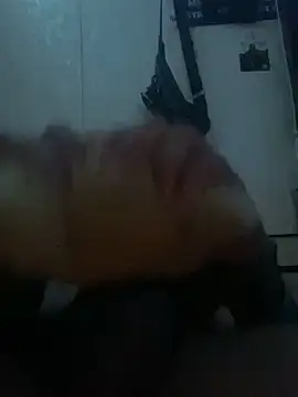 Snapshot of Bigcock127 chatting on March 2026 12:28:01 AM Bigcock127 online show from March 2026 12:28:01 AM