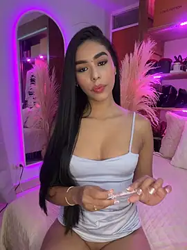 Rossie Blooms online show from May 2026 07:32:01 PM