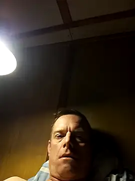 Nadrzeny83 online show from April 2026 08:24:02 PM