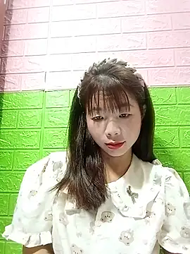 Snapshot of AmyLinee01 chatting on June 2026 03:14:02 PM AmyLinee01 online show from June 2026 03:14:02 PM
