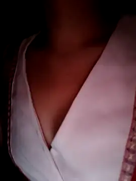 Ruby Lucy online show from April 2026 11:31:01 PM
