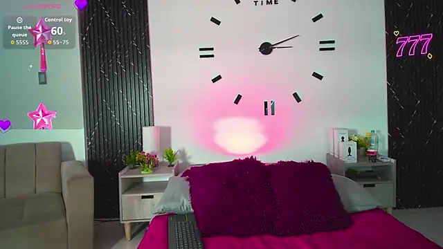 Snapshot of aurora_petitee chatting on May 2026 01:16:01 PM aurora petitee online show from May 2026 01:16:01 PM