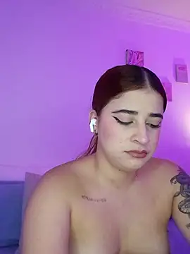 Snapshot of martina_connor1 chatting on May 2026 05:09:02 PM martina connor1 online show from May 2026 05:09:02 PM