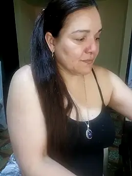 Snapshot of Zuleyka_69 chatting on May 2026 10:59:01 PM Zuleyka 69 online show from May 2026 10:59:01 PM
