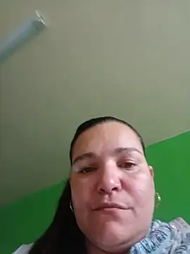 Snapshot of Zuleyka_69 chatting on May 2026 10:15:02 PM Zuleyka 69 online show from May 2026 10:15:02 PM