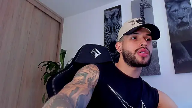 Snapshot of Santos_ramirez1 chatting on July 2026 02:35:01 PM Santos ramirez1 online show from July 2026 02:35:01 PM