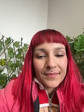 Snapshot of Amelie-RedHoney chatting on June 2026 06:00:02 PM Amelie-RedHoney online show from June 2026 06:00:02 PM