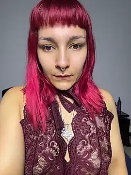 Snapshot of Amelie-RedHoney chatting on June 2026 07:46:01 PM Amelie-RedHoney online show from June 2026 07:46:01 PM