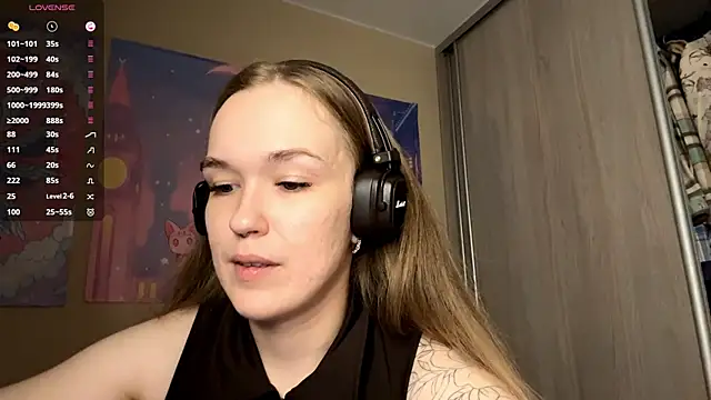 Snapshot of DenitaSpace chatting on May 2026 02:44:02 PM DenitaSpace online show from May 2026 02:44:02 PM