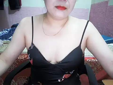 Snapshot of lusa_baby chatting on May 2026 12:56:02 PM lusa baby online show from May 2026 12:56:02 PM