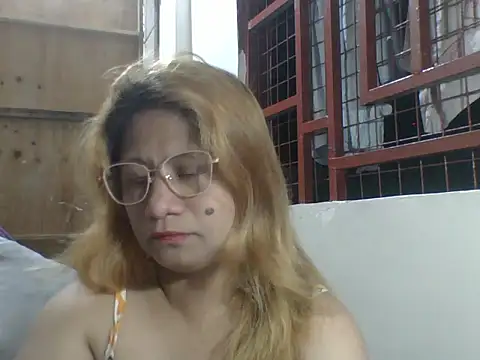 PinayChristine online show from May 2026 05:55:02 PM