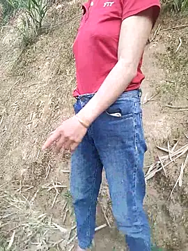 Snapshot of Lucky-beo chatting on May 2026 10:43:01 AM Lucky-beo online show from May 2026 10:43:01 AM