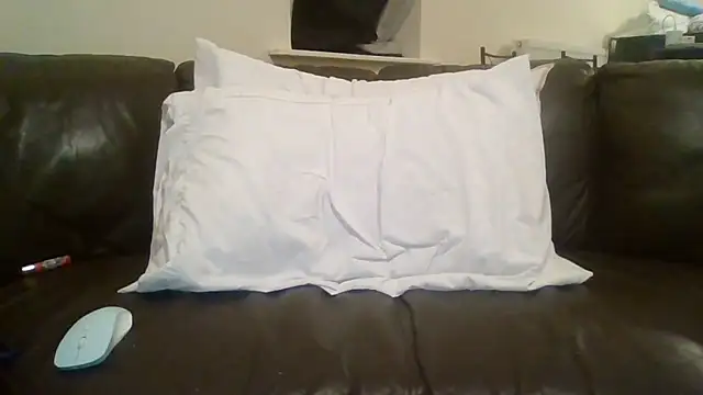 feetlovrr94 online show from March 2026 03:22:02 AM