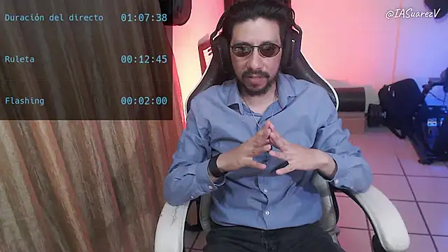 Snapshot of IASuarezV chatting on May 2026 05:23:02 AM IASuarezV online show from May 2026 05:23:02 AM