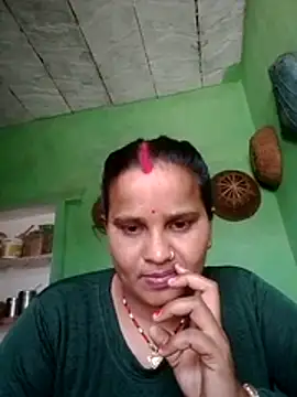Snapshot of Shivani09900 chatting on May 2026 06:31:02 AM Shivani09900 online show from May 2026 06:31:02 AM