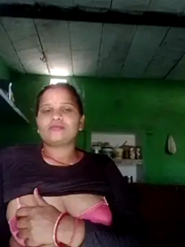 Shivani09900 online show from June 2026 10:09:01 AM