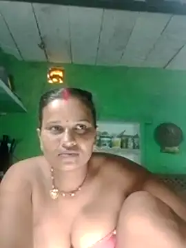 Shivani09900 online show from July 2026 09:01:01 AM