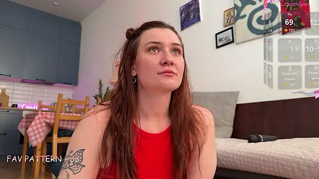 AurikTrix online show from June 2026 02:02:01 AM