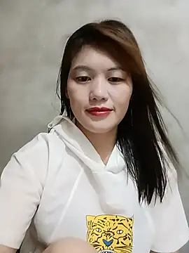 Snapshot of meg_06 chatting on May 2026 02:23:01 PM meg 06 online show from May 2026 02:23:01 PM