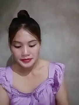 Snapshot of meg_06 chatting on June 2026 02:18:02 PM meg 06 online show from June 2026 02:18:02 PM