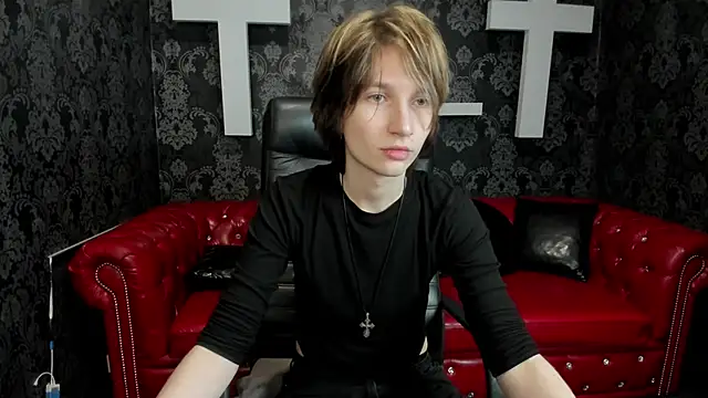 Snapshot of AdonBev chatting on April 2026 04:54:01 AM AdonBev online show from April 2026 04:54:01 AM