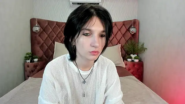 Snapshot of AdonBev chatting on May 2026 05:16:02 AM AdonBev online show from May 2026 05:16:02 AM