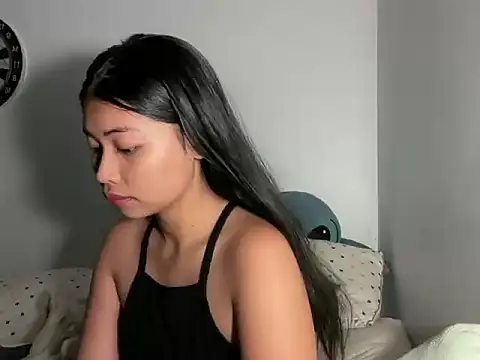 Snapshot of zafarina_18 chatting on June 2026 10:48:01 AM zafarina 18 online show from June 2026 10:48:01 AM