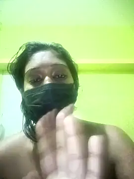 Snapshot of bannerjeesneha20 chatting on April 2026 06:32:02 PM bannerjeesneha20 online show from April 2026 06:32:02 PM