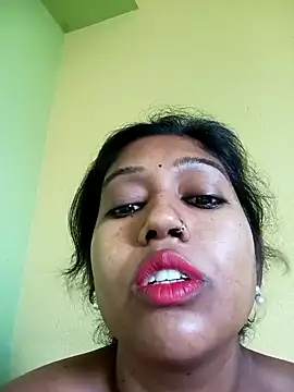 Snapshot of bannerjeesneha20 chatting on May 2026 02:06:02 AM bannerjeesneha20 online show from May 2026 02:06:02 AM