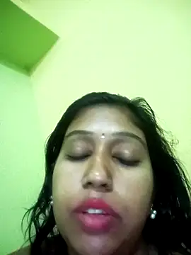 Snapshot of bannerjeesneha20 chatting on May 2026 02:23:01 PM bannerjeesneha20 online show from May 2026 02:23:01 PM