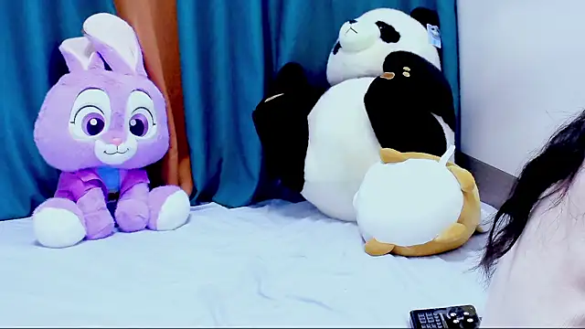 girllong520 online show from April 2026 02:48:02 PM