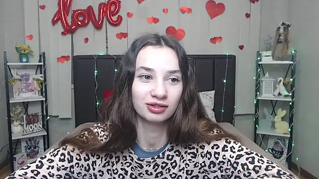 Snapshot of Je55icaBreeze chatting on April 2026 05:25:01 AM Je55icaBreeze online show from April 2026 05:25:01 AM