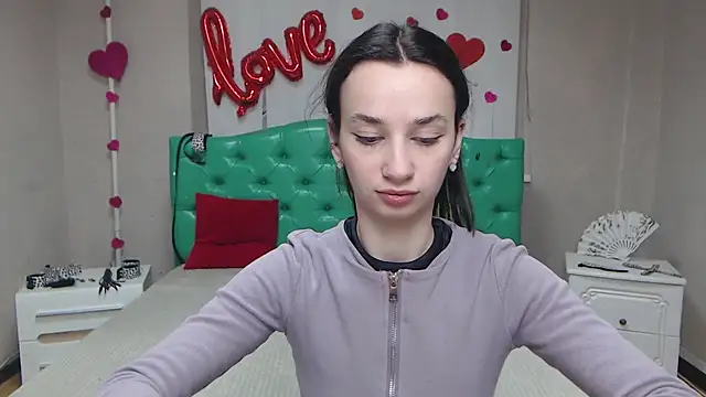 Snapshot of Je55icaBreeze chatting on April 2026 05:05:01 AM Je55icaBreeze online show from April 2026 05:05:01 AM