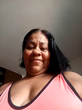 Veronica missbigg online show from May 2026 02:10:01 PM