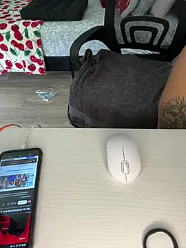 Negritaladiabla online show from March 2026 04:29:01 PM