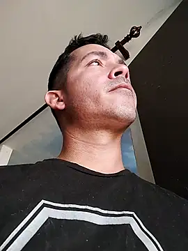 Snapshot of Gabriel_leon33 chatting on March 2026 06:35:02 PM Gabriel leon33 online show from March 2026 06:35:02 PM