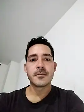 Snapshot of Gabriel_leon33 chatting on April 2026 10:41:02 PM Gabriel leon33 online show from April 2026 10:41:02 PM
