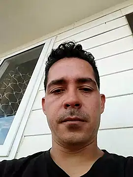 Snapshot of Gabriel_leon33 chatting on April 2026 07:22:01 PM Gabriel leon33 online show from April 2026 07:22:01 PM
