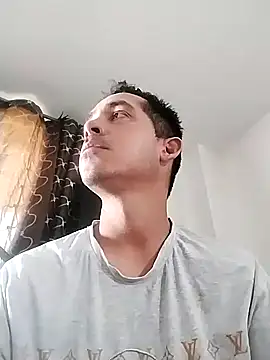 Snapshot of Gabriel_leon33 chatting on April 2026 06:52:01 PM Gabriel leon33 online show from April 2026 06:52:01 PM