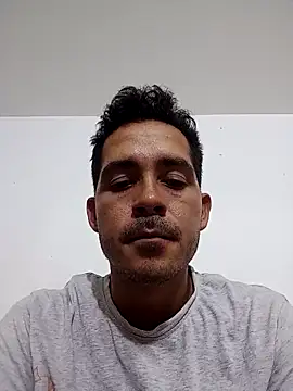 Snapshot of Gabriel_leon33 chatting on April 2026 05:23:01 AM Gabriel leon33 online show from April 2026 05:23:01 AM