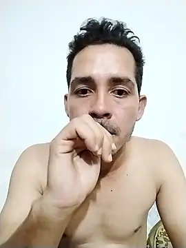 Snapshot of Gabriel_leon33 chatting on April 2026 07:45:01 AM Gabriel leon33 online show from April 2026 07:45:01 AM