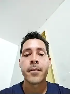 Snapshot of Gabriel_leon33 chatting on April 2026 08:13:01 AM Gabriel leon33 online show from April 2026 08:13:01 AM