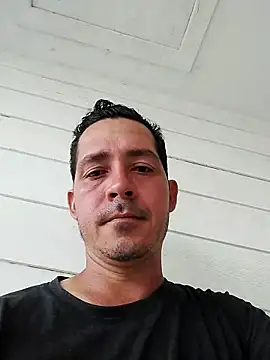 Snapshot of Gabriel_leon33 chatting on April 2026 09:43:02 PM Gabriel leon33 online show from April 2026 09:43:02 PM